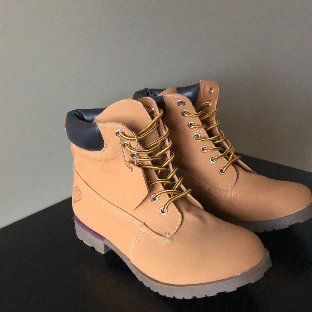 Rock & Candy boots never worn